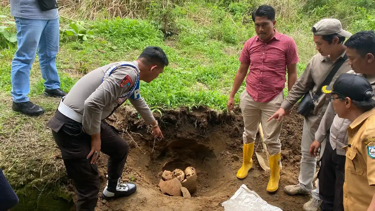 Polisi Koordinasi dengan Balai Arkeologi Terkait Penemuan Tengkorak dalam Guci